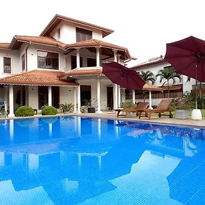 68 Negombo